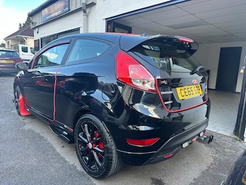 Used Ford Fiesta 2015 for sale - 75881679: Photo