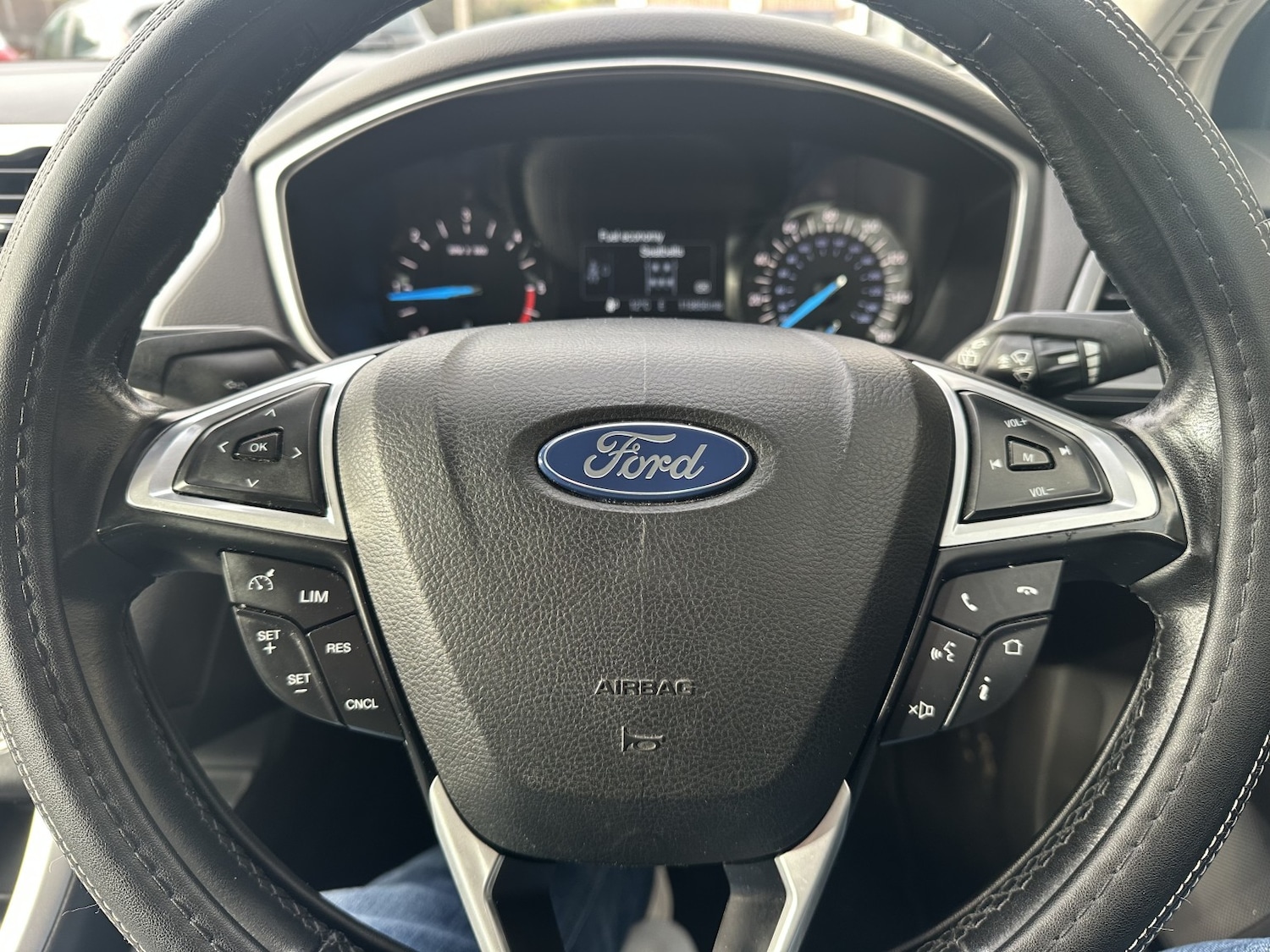 Used Ford Mondeo 2015 for sale - 76911005: Photo 16