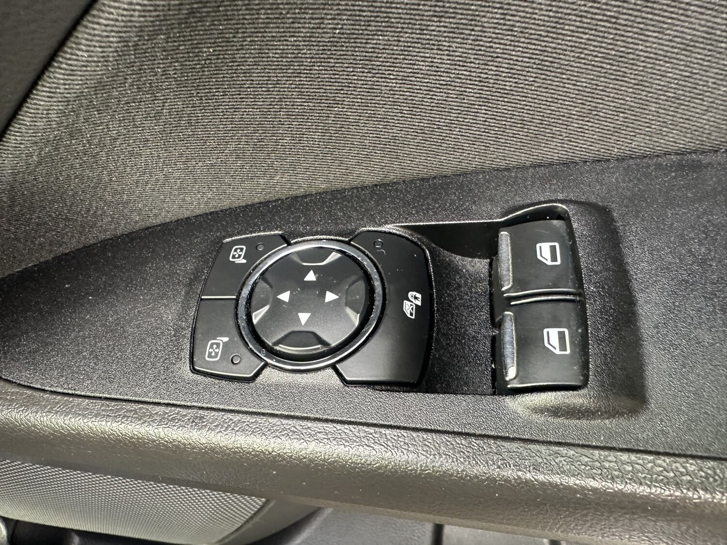 Used Ford Mondeo 2015 for sale - 76911005: Photo 19