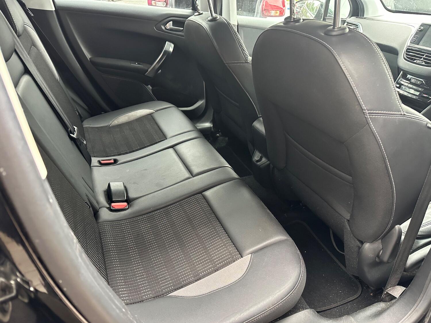 Used Peugeot 2008 2015 for sale - 76237194: Photo 11