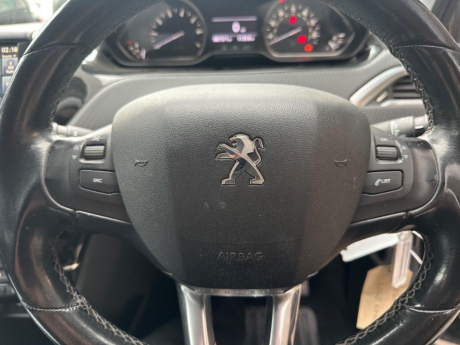 Used Peugeot 2008 2015 for sale - 76237194: Photo 15