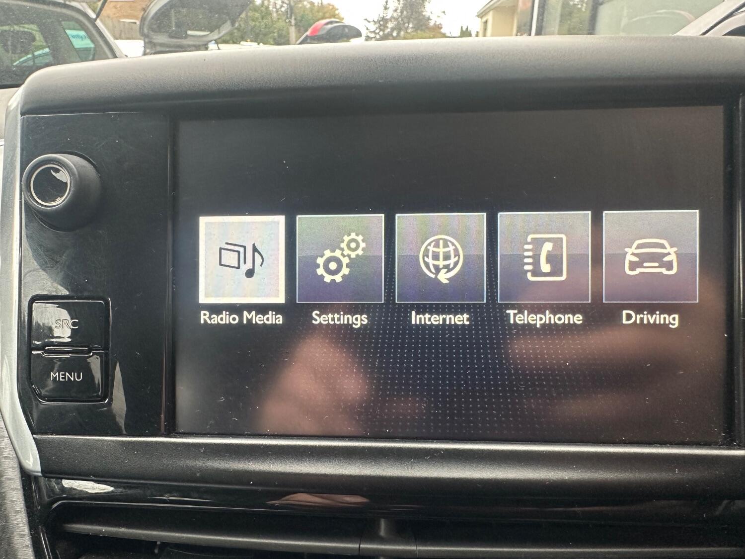 Used Peugeot 2008 2015 for sale - 76237194: Photo 16