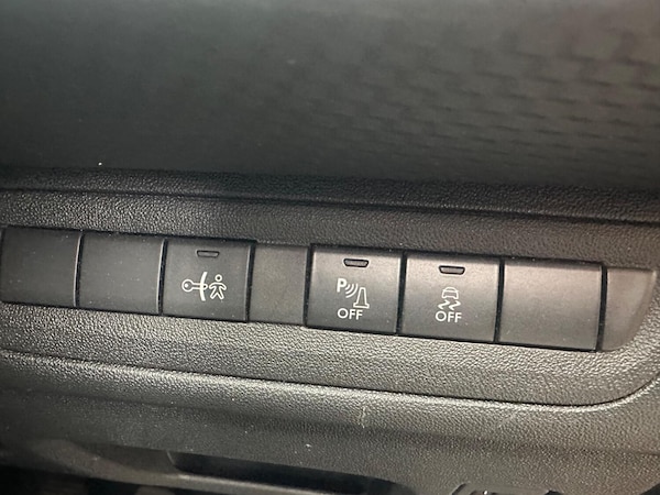 Used Peugeot 2008 2015 for sale - 76237194: Photo 18