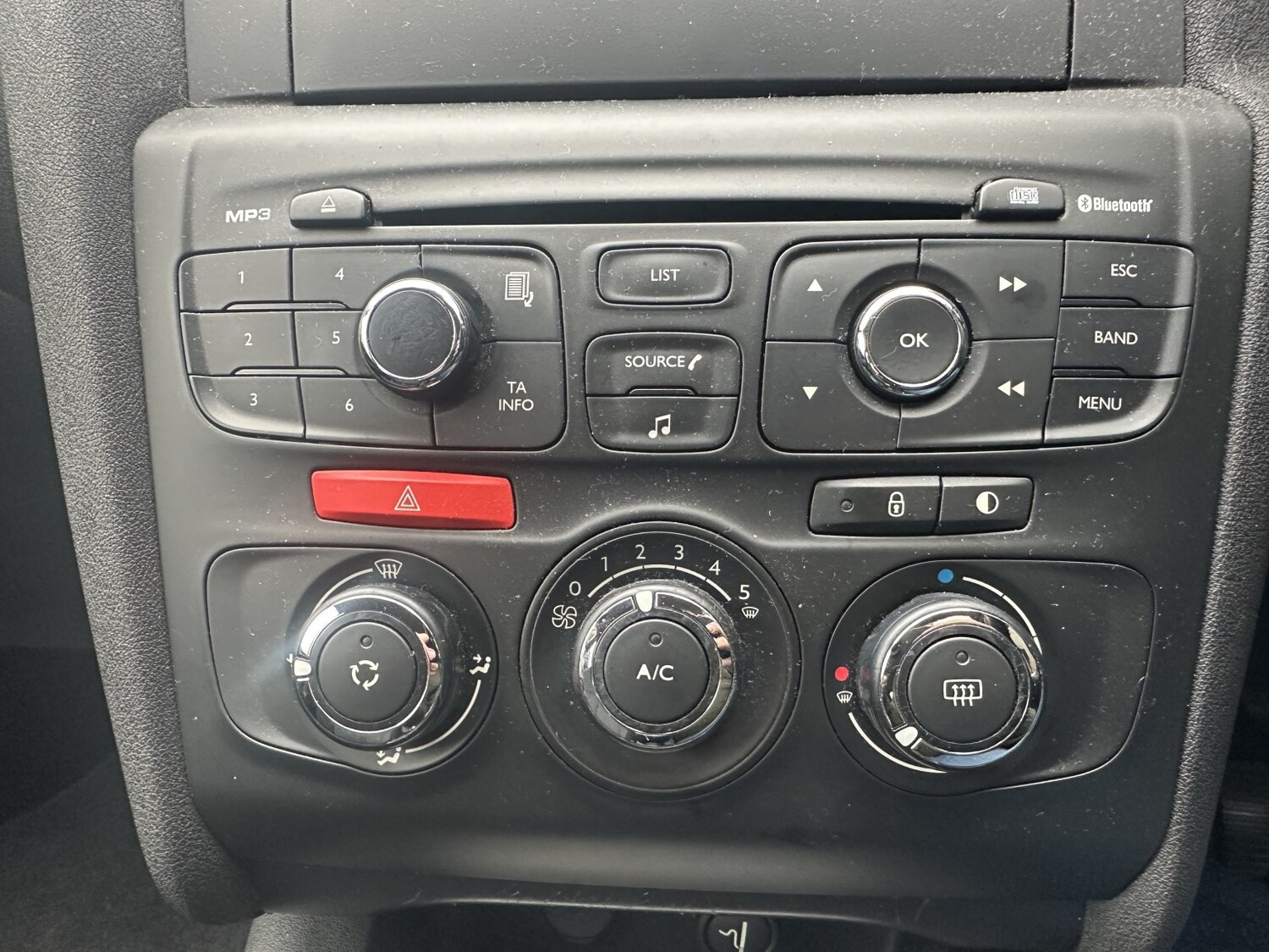 Used Citroen C4 2012 for sale - 77622488: Photo 26