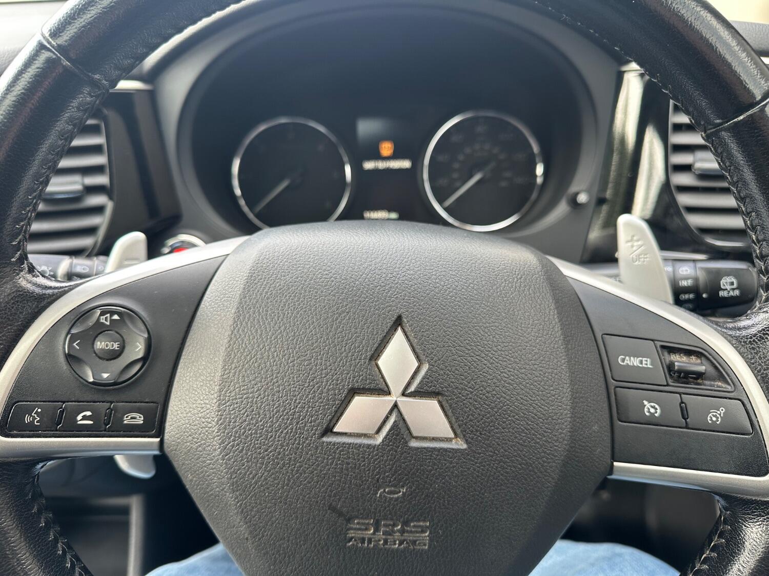 Used Mitsubishi Outlander 2015 for sale - 76305518: Photo 12
