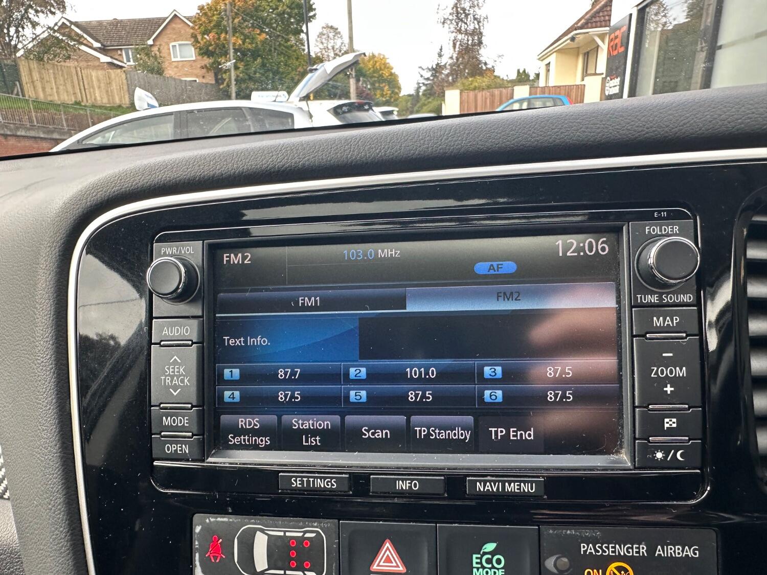 Used Mitsubishi Outlander 2015 for sale - 76305518: Photo 13