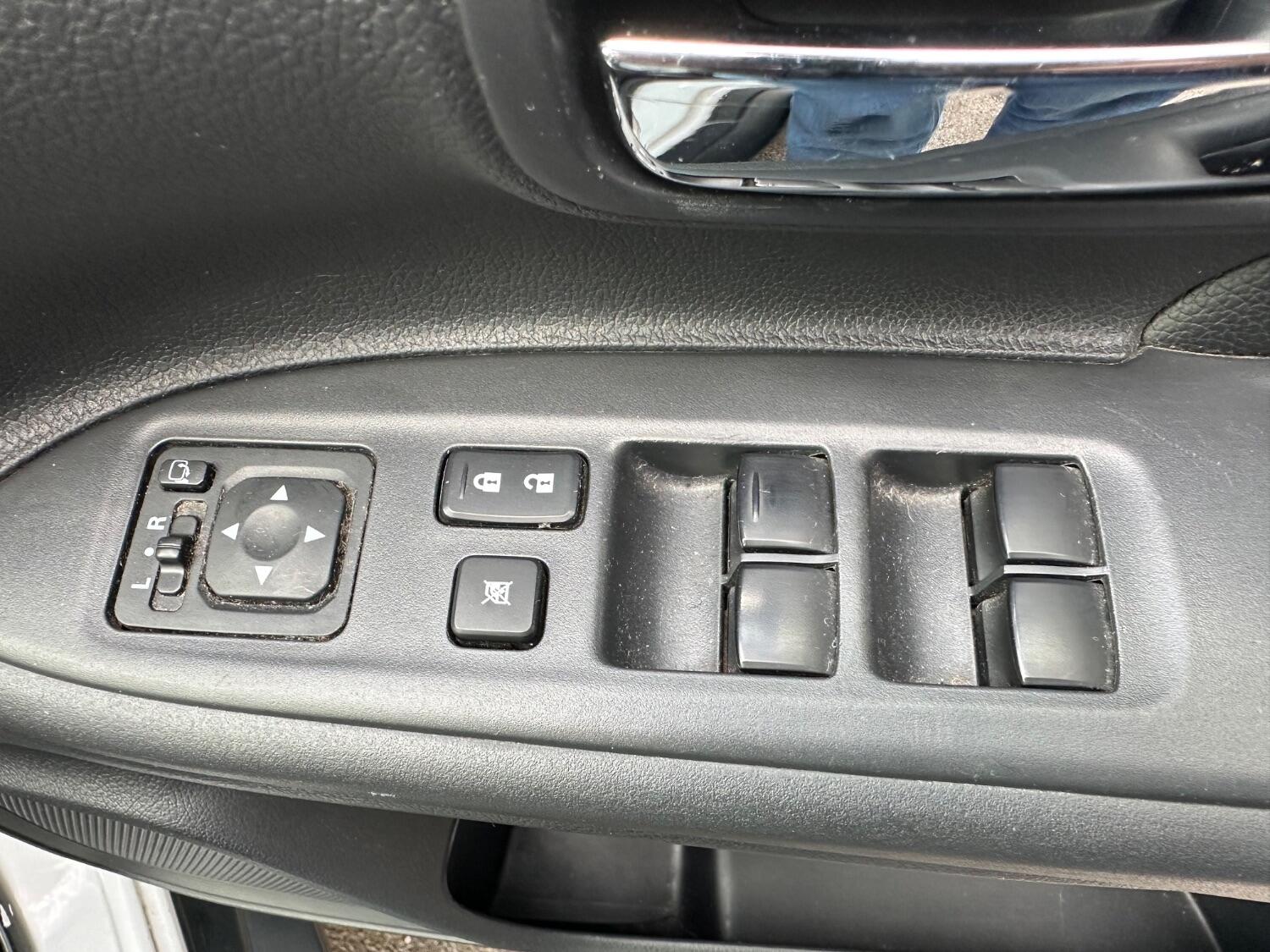 Used Mitsubishi Outlander 2015 for sale - 76305518: Photo 16