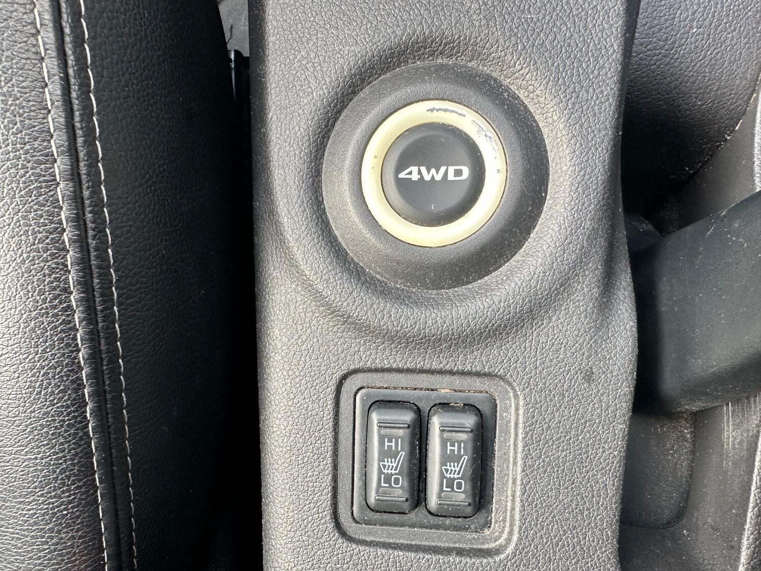 Used Mitsubishi Outlander 2015 for sale - 76305518: Photo 18