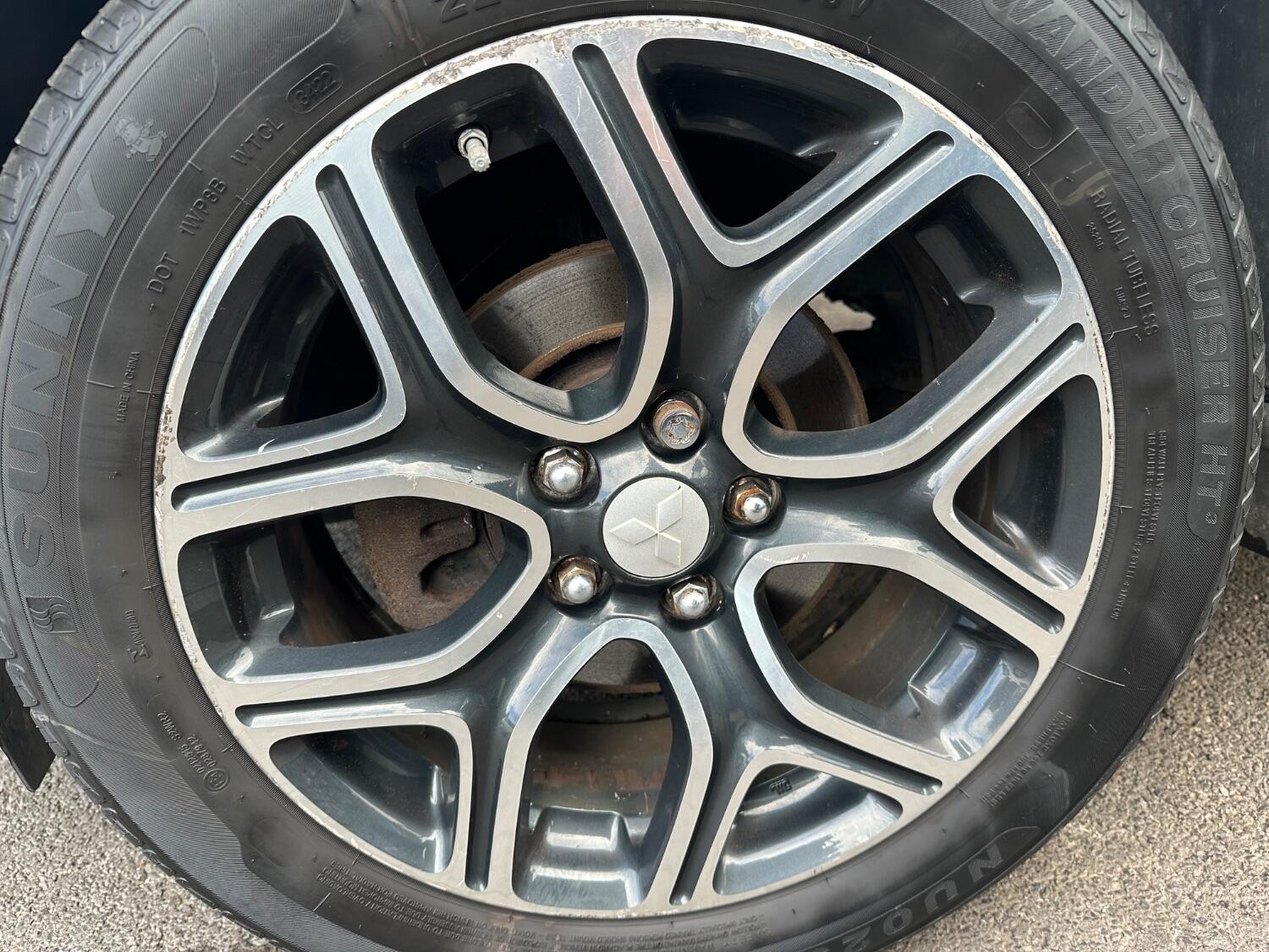 Used Mitsubishi Outlander 2015 for sale - 76305518: Photo 22