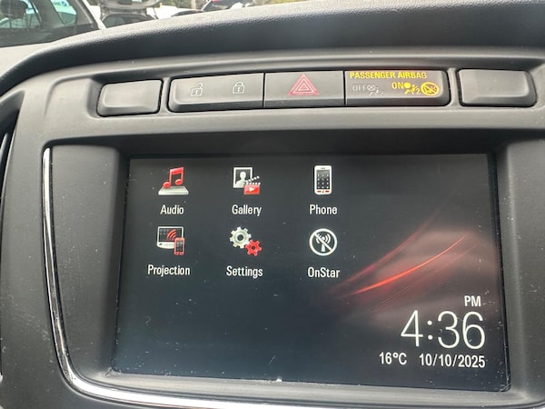 Used Vauxhall Zafira Tourer 2016 for sale - 76237211: Photo 23