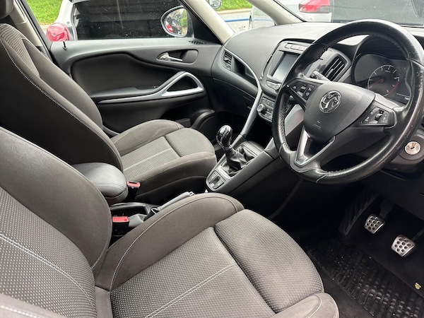 Used Vauxhall Zafira Tourer 2016 for sale - 76237211: Photo 9
