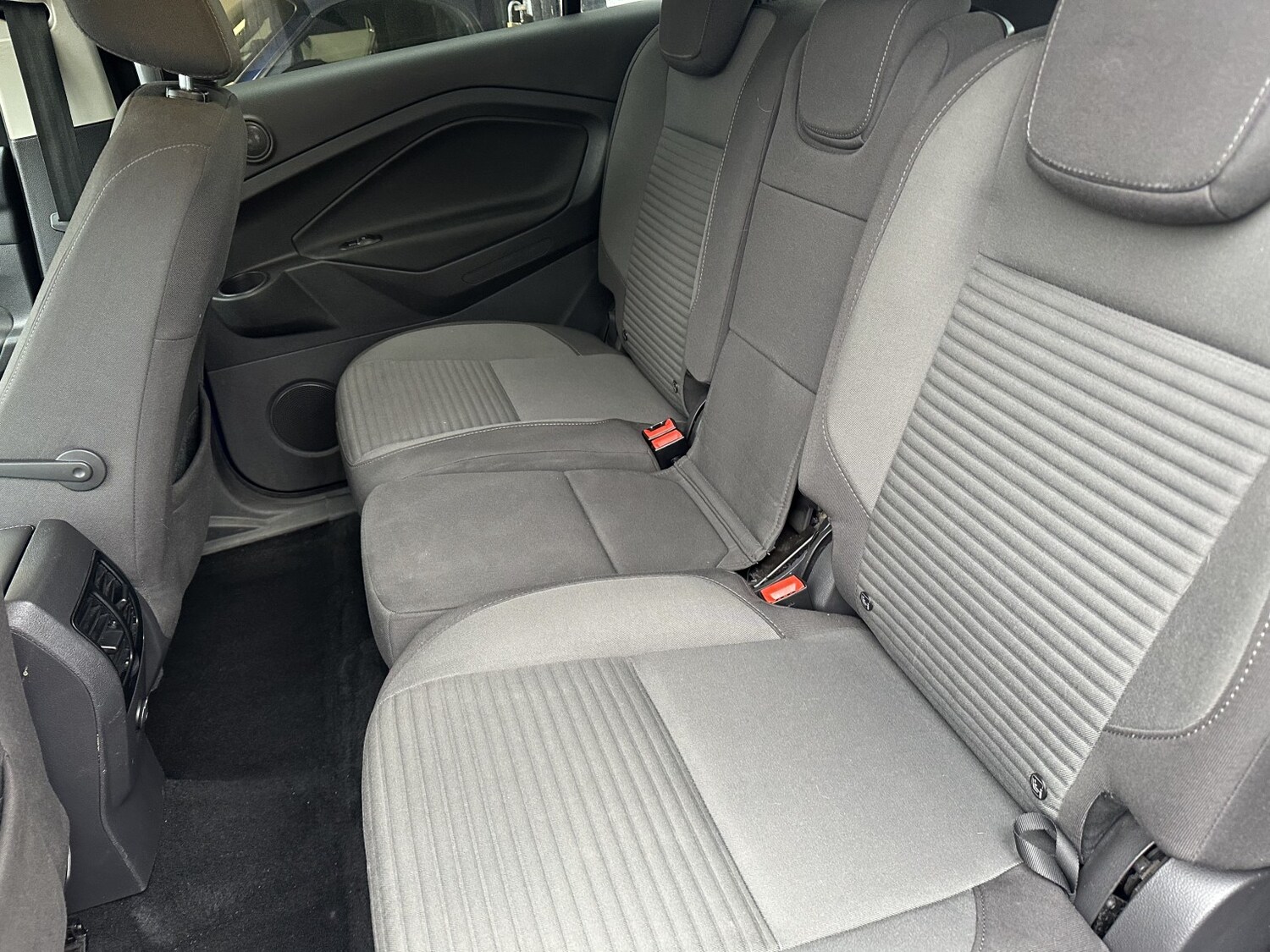 Used Ford Grand C-Max 2016 for sale - 77792877: Photo 14