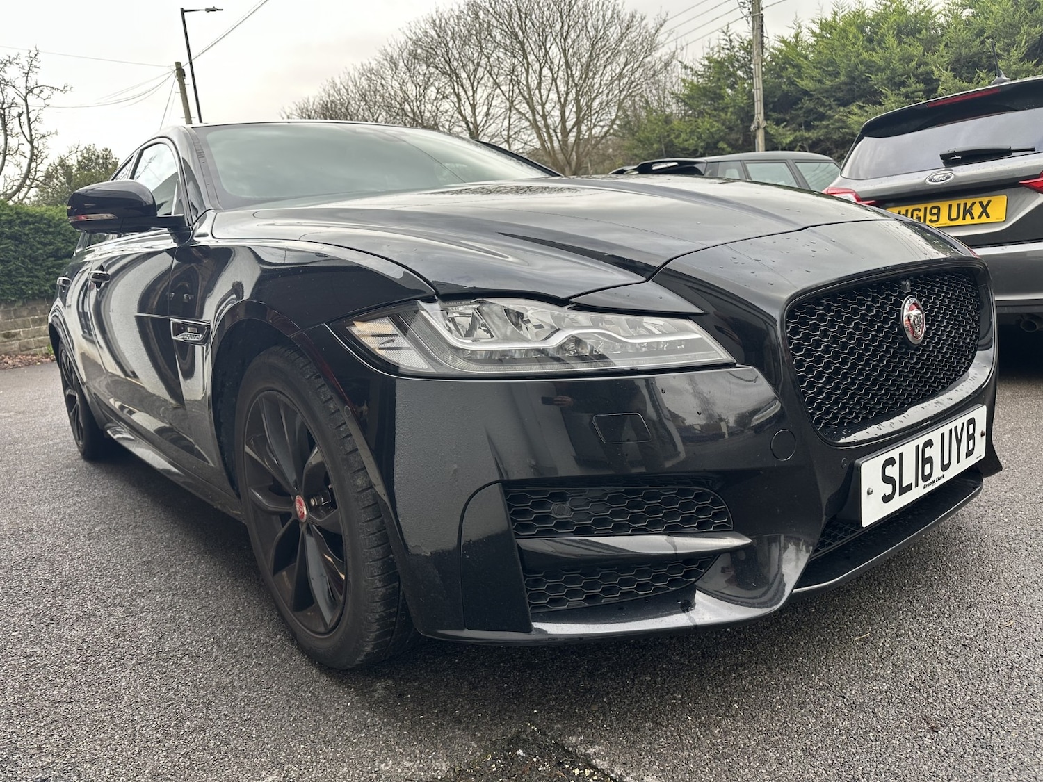 Used Jaguar XF 2016 for sale - 77303573: Photo 3