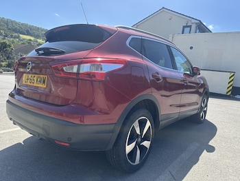 Used Nissan Qashqai 2015 for sale - 78852667: Photo
