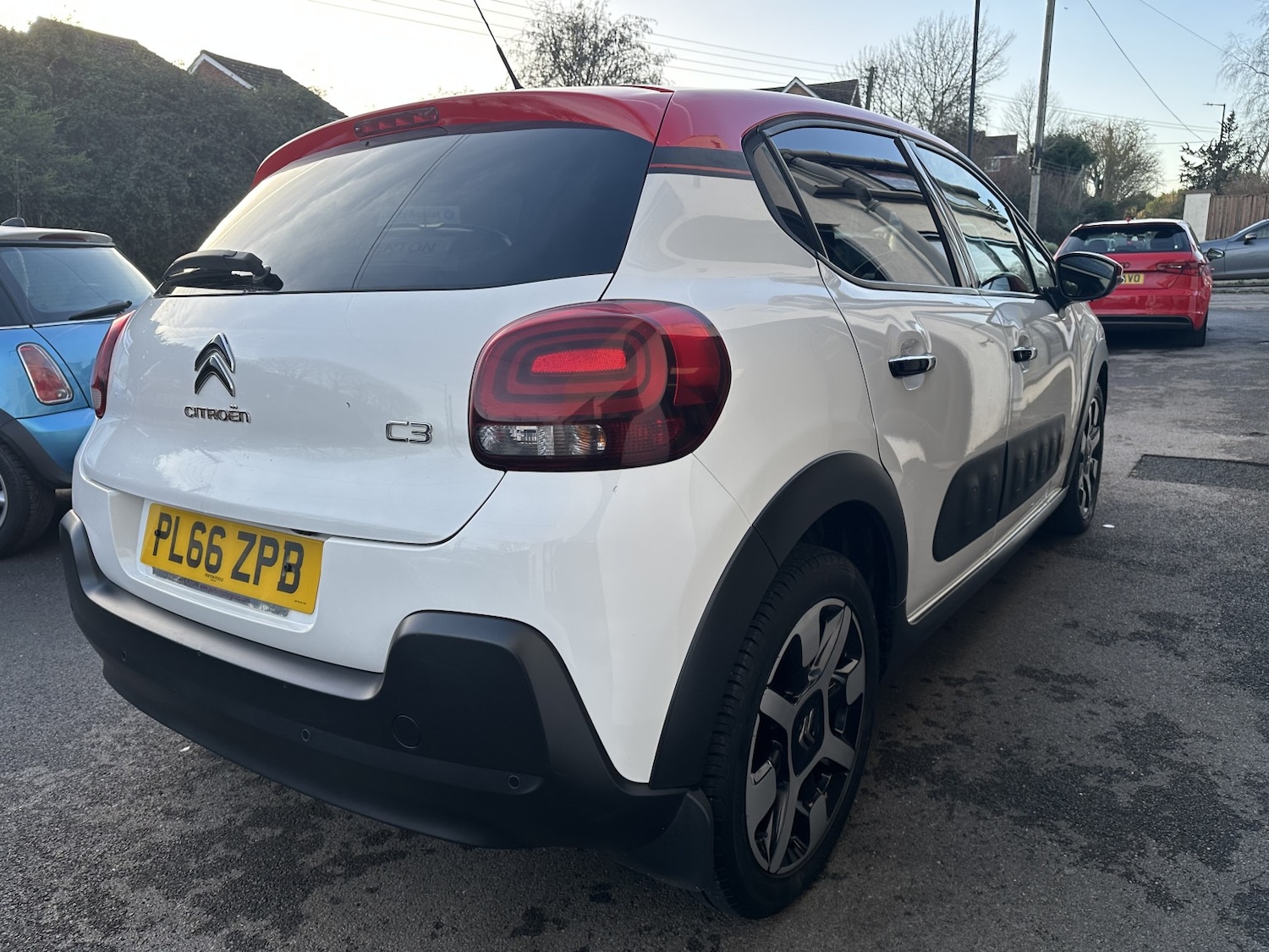 Used Citroen C3 2017 for sale - 76924345: Photo 4