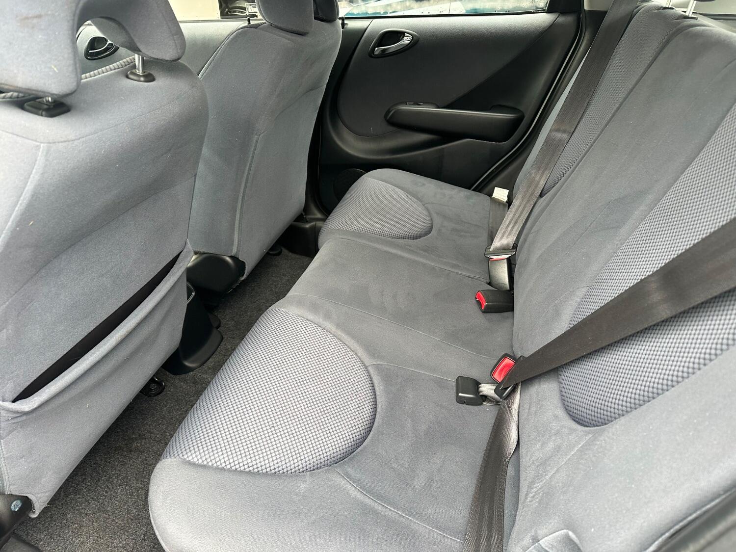 Used Honda Jazz 2007 for sale - 76358063: Photo 11