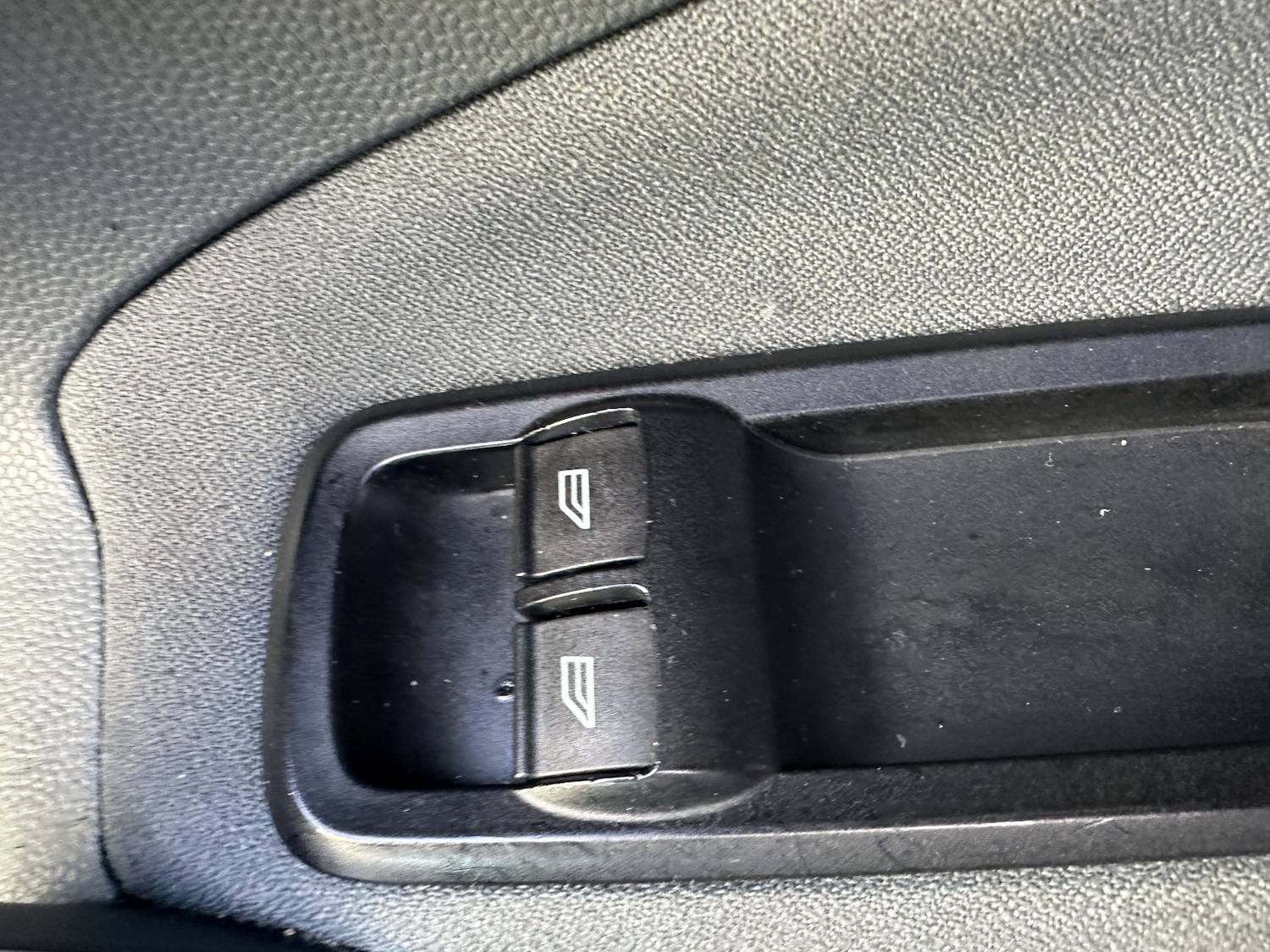 Used Ford Fiesta 2011 for sale - 76687208: Photo 14