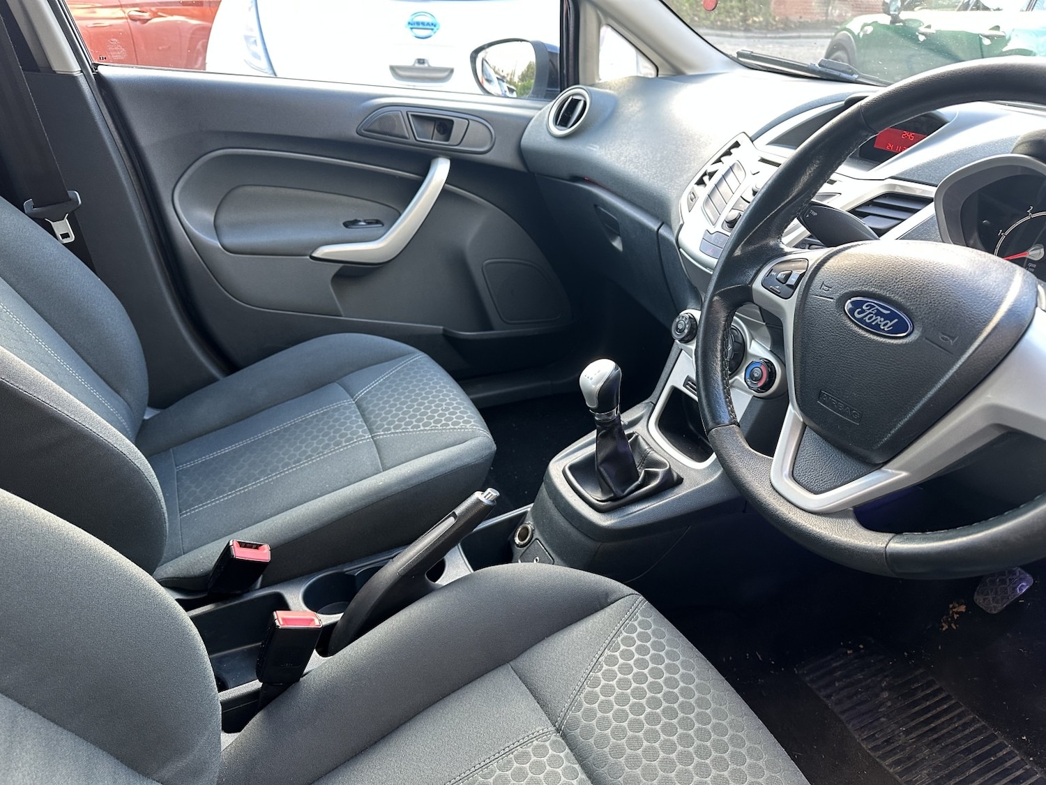 Used Ford Fiesta 2011 for sale - 76687208: Photo 7