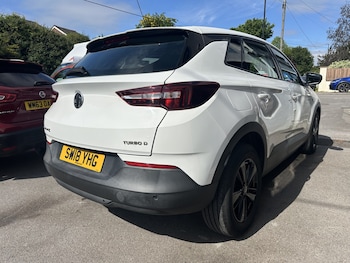 Used Vauxhall Grandland X 2018 for sale - 78552995: Photo