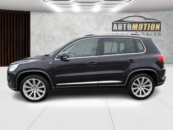 Used Volkswagen Tiguan 2010 for sale - 75691904: Photo