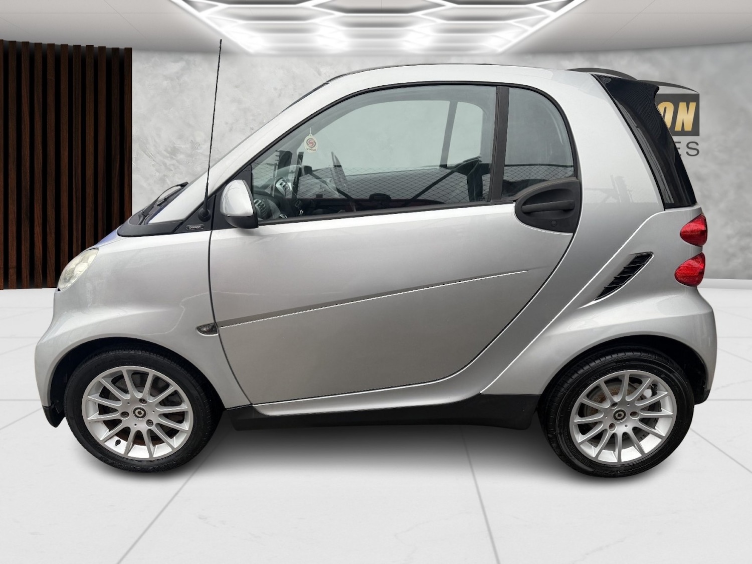 Used smart fortwo 2010 for sale - 77014873: Photo 4