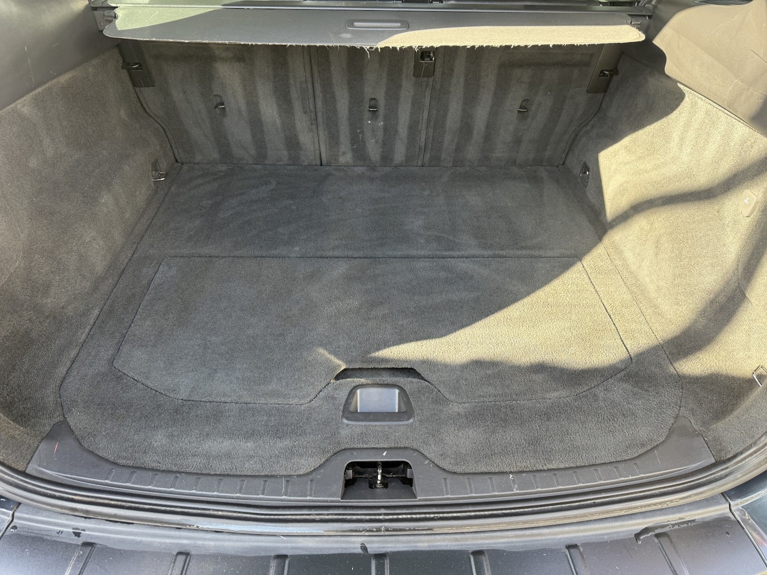 Used Volvo XC60 2010 for sale - 76225284: Photo 11