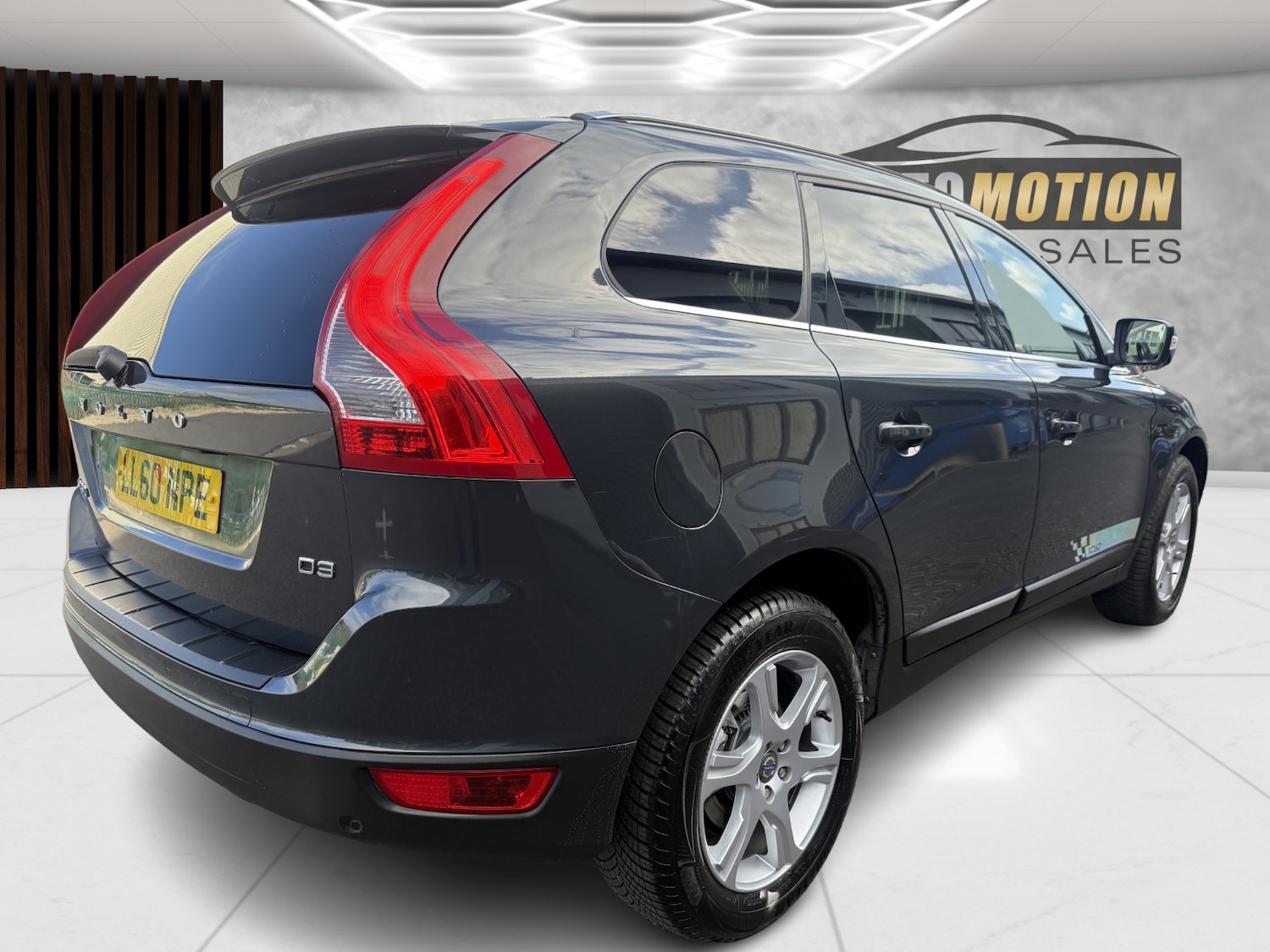 Used Volvo XC60 2010 for sale - 76225284: Photo 7