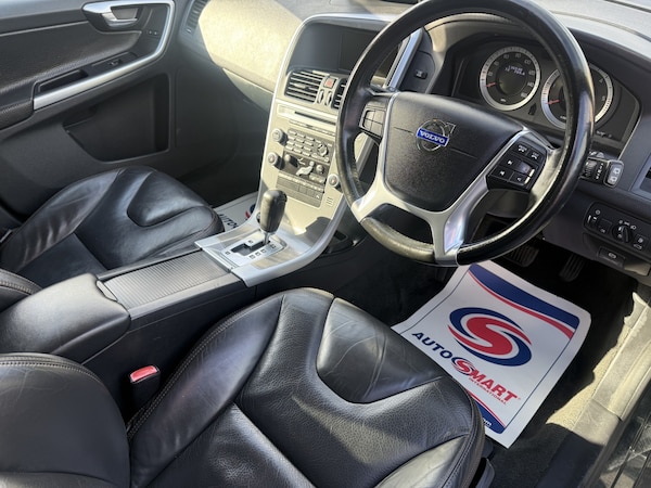 Used Volvo XC60 2010 for sale - 76225284: Photo 8