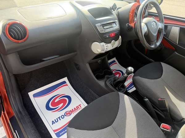Used Toyota AYGO 2013 for sale - 76242895: Photo 10