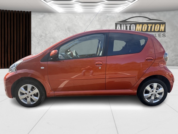 Used Toyota AYGO 2013 for sale - 76242895: Photo 4