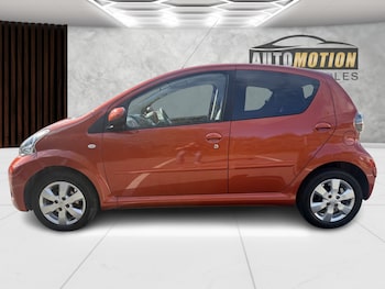 Used Toyota AYGO 2013 for sale - 76242895: Photo 4