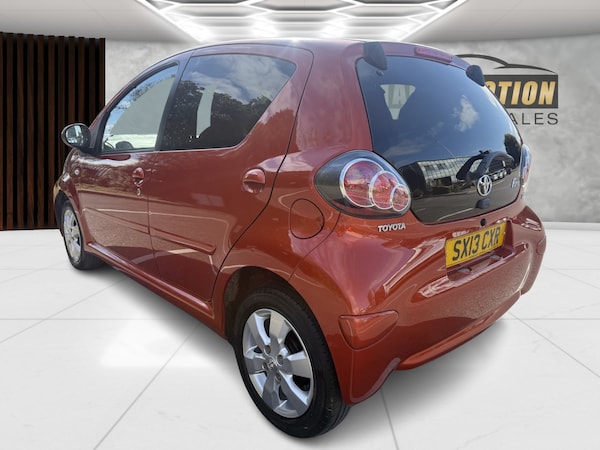 Used Toyota AYGO 2013 for sale - 76242895: Photo 5