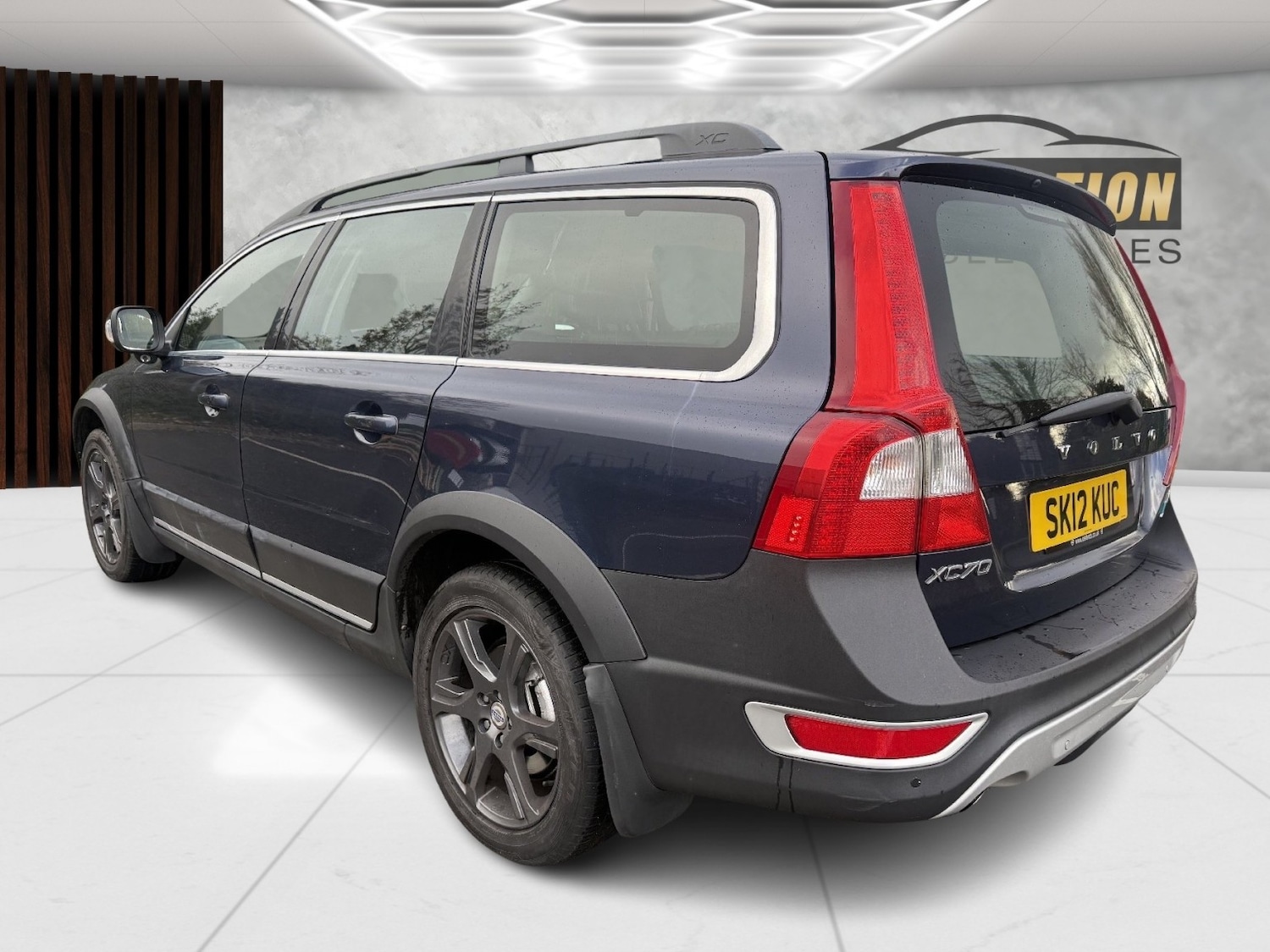 Used Volvo XC70 2012 for sale - 77465090: Photo 4