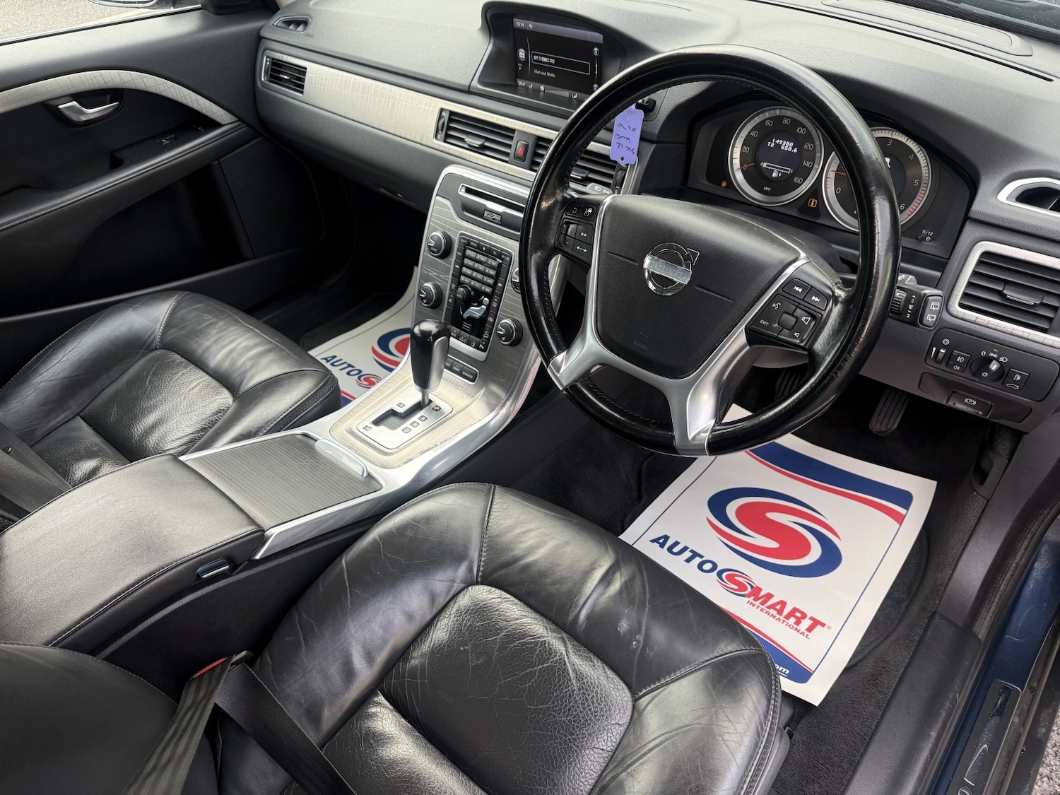 Used Volvo XC70 2012 for sale - 77465090: Photo 8