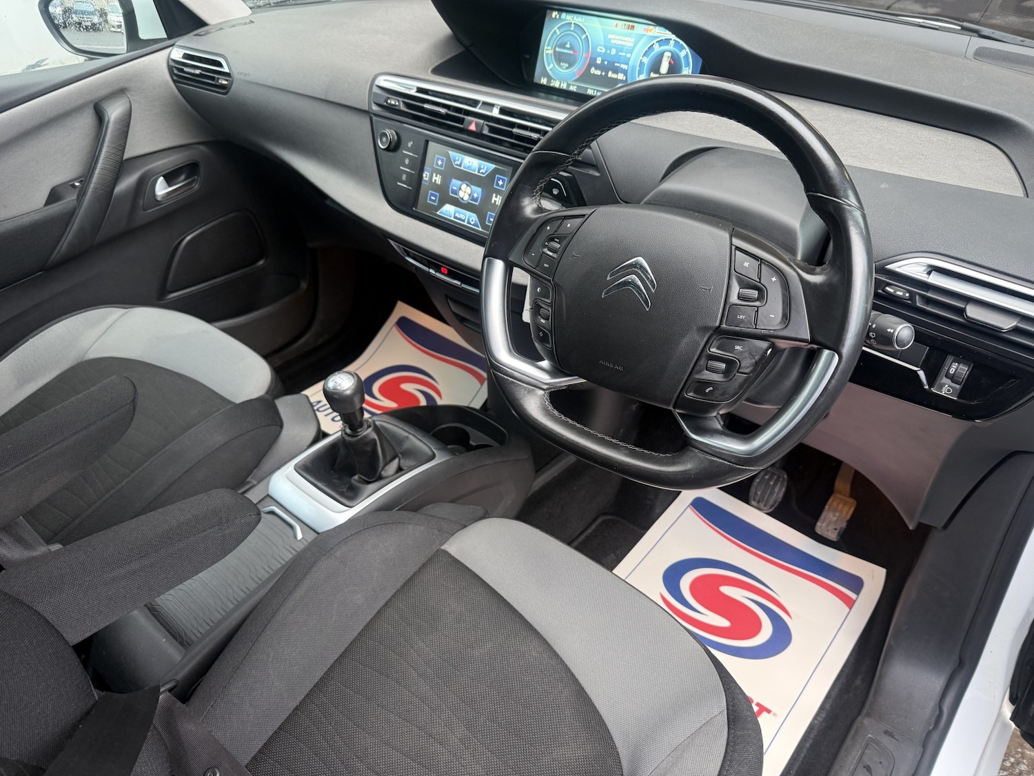 Used Citroen C4 Grand Picasso 2015 for sale - 77391925: Photo 9