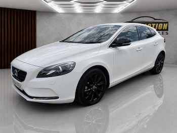 Used Volvo V40 2014 for sale - 79033024: Photo