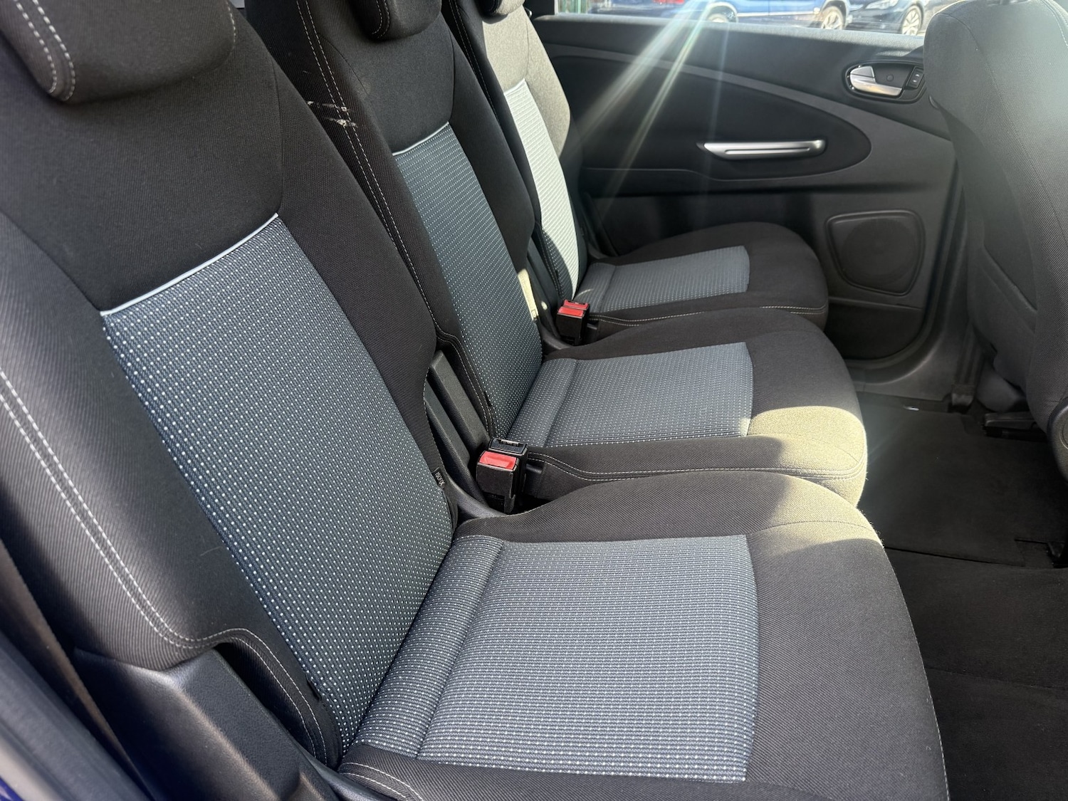 Used Ford S-Max 2014 for sale - 76225212: Photo 12