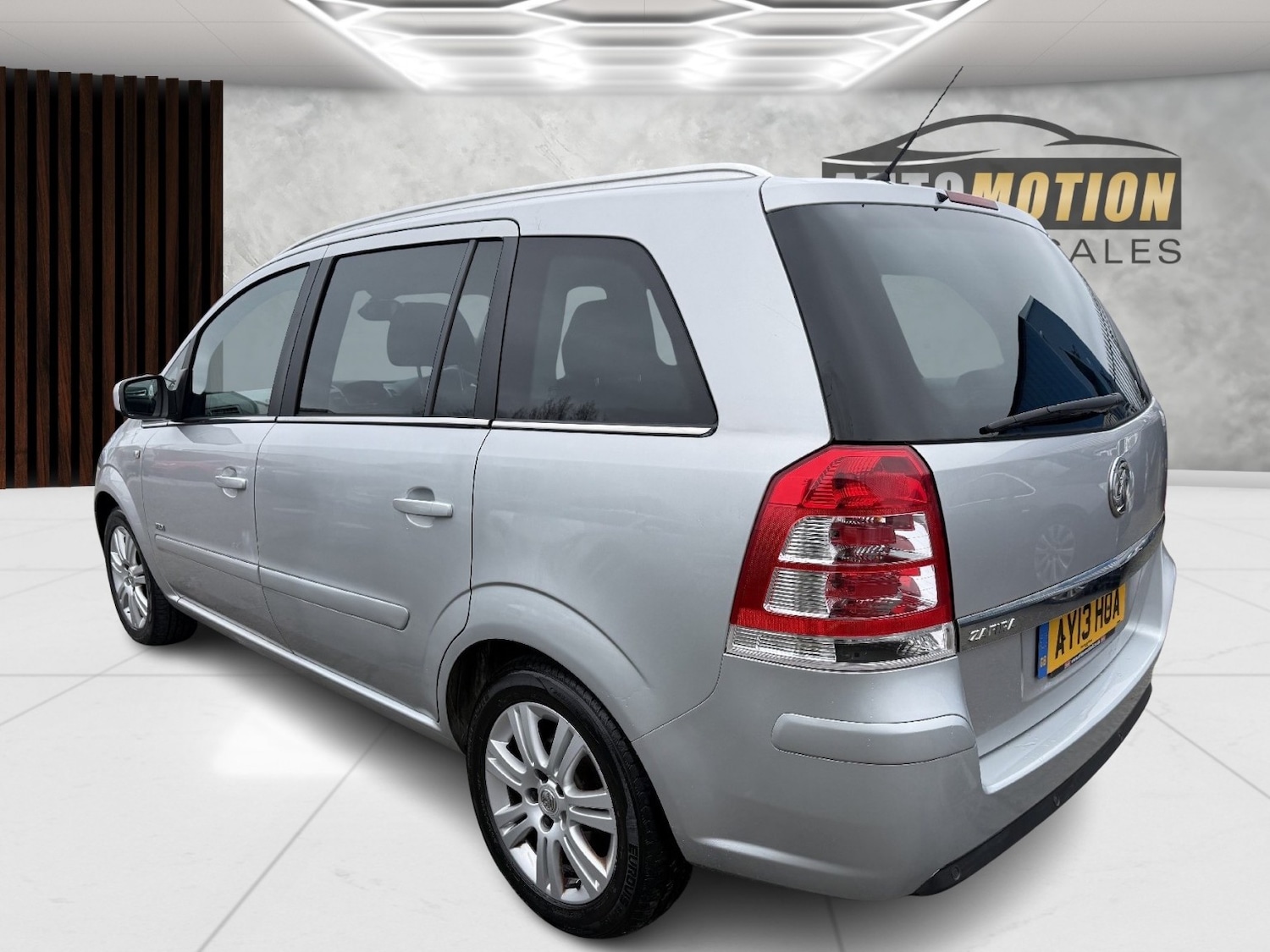 Used Vauxhall Zafira 2013 for sale - 77735684: Photo 5