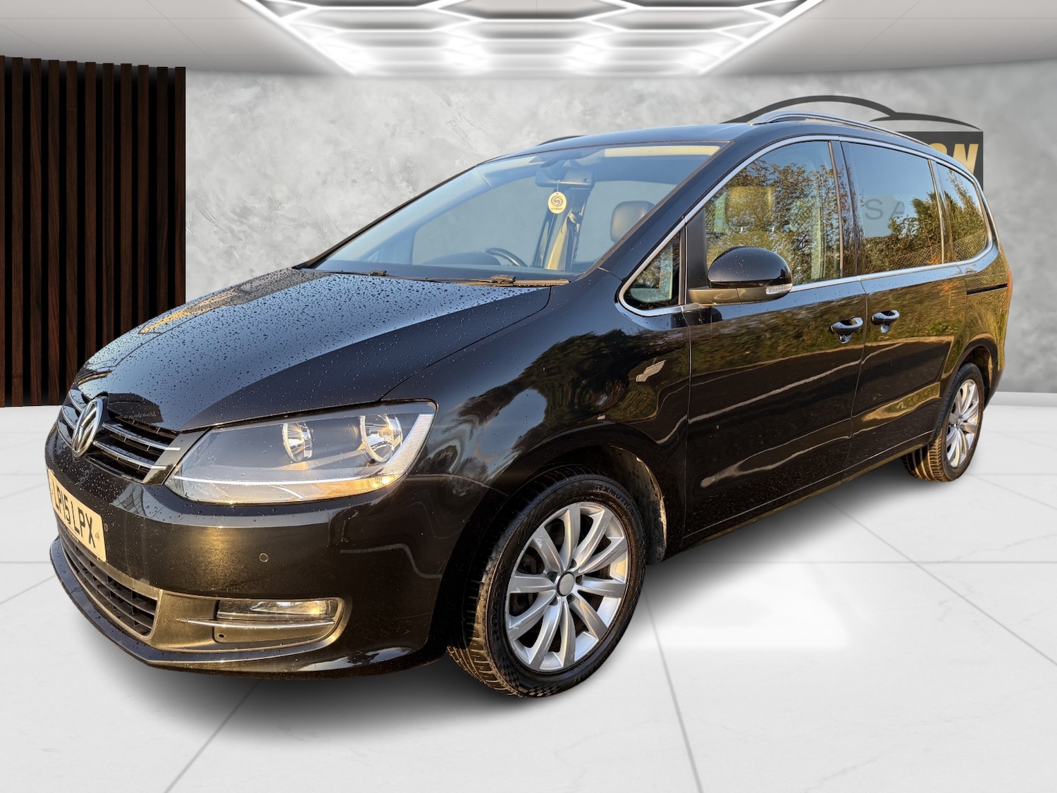 Used Volkswagen Sharan 2015 for sale - 76504661: Photo 3