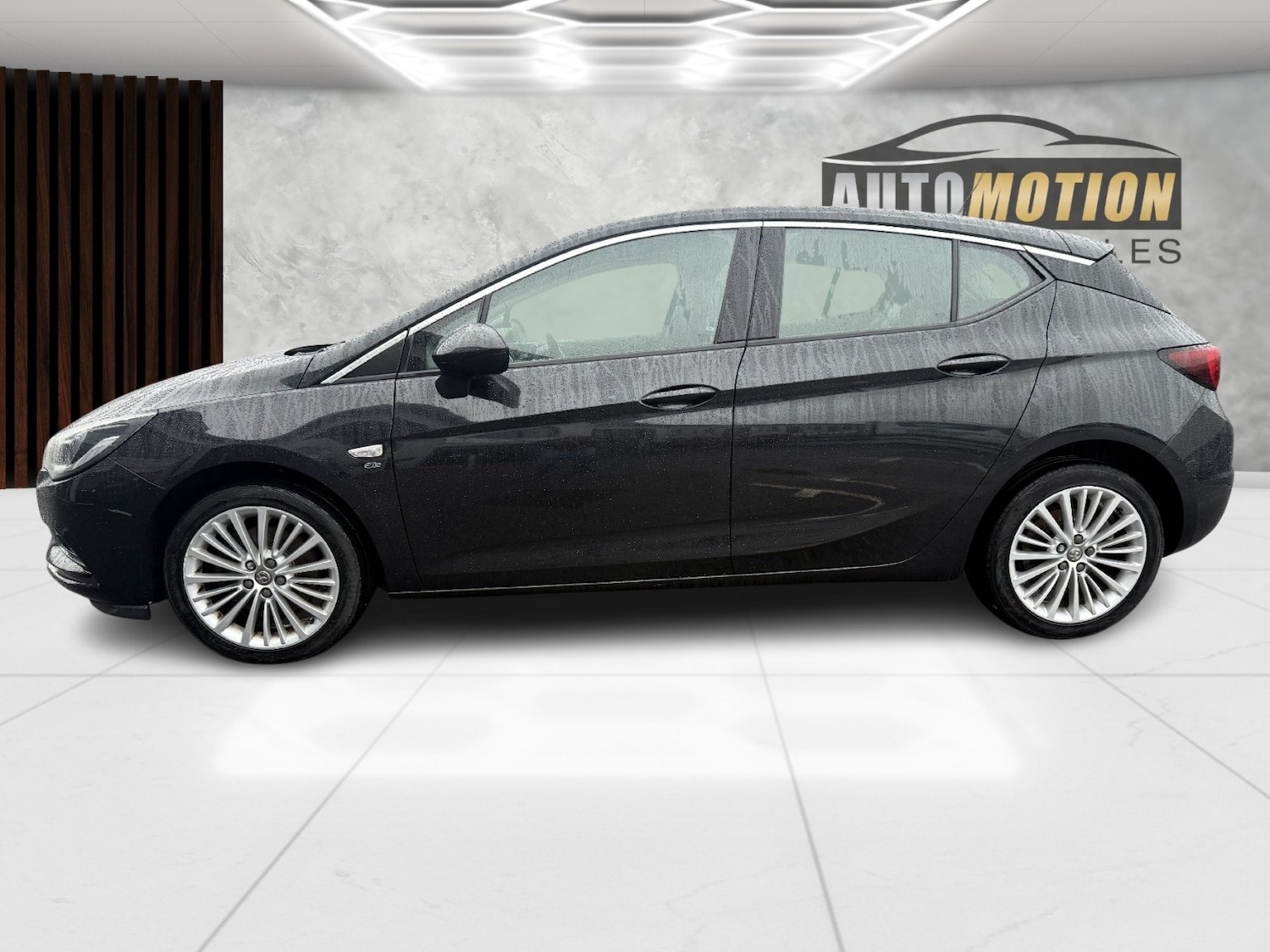 Used Vauxhall Astra 2016 for sale - 76643330: Photo 4