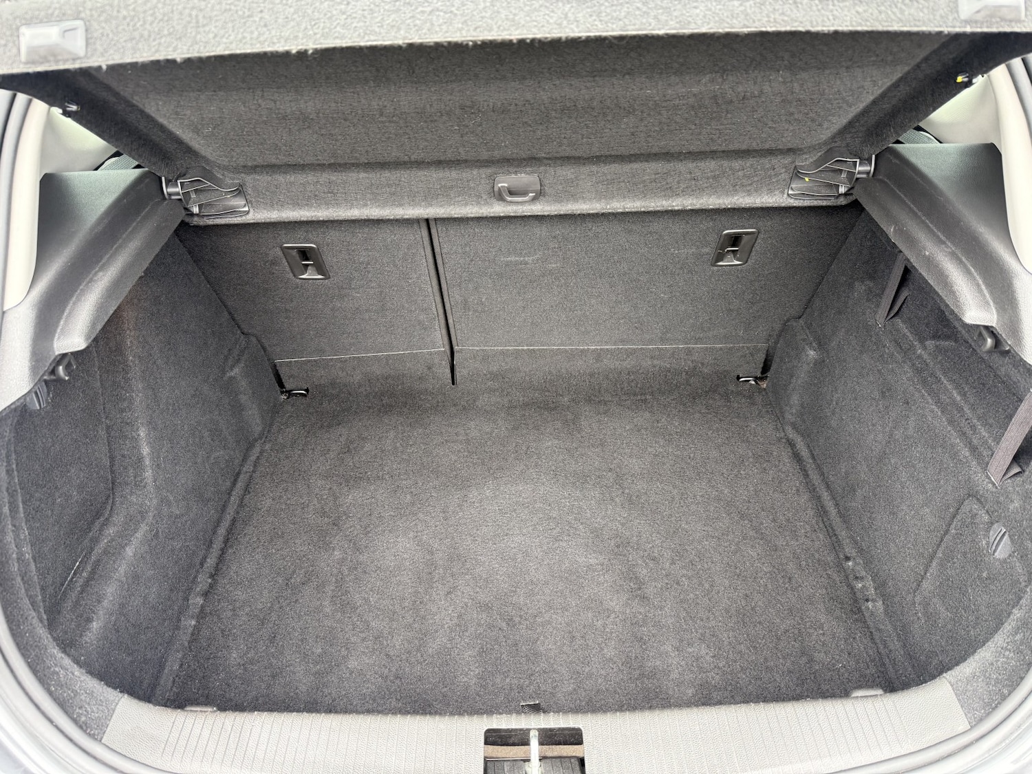 Used Vauxhall Astra 2011 for sale - 77189204: Photo 14