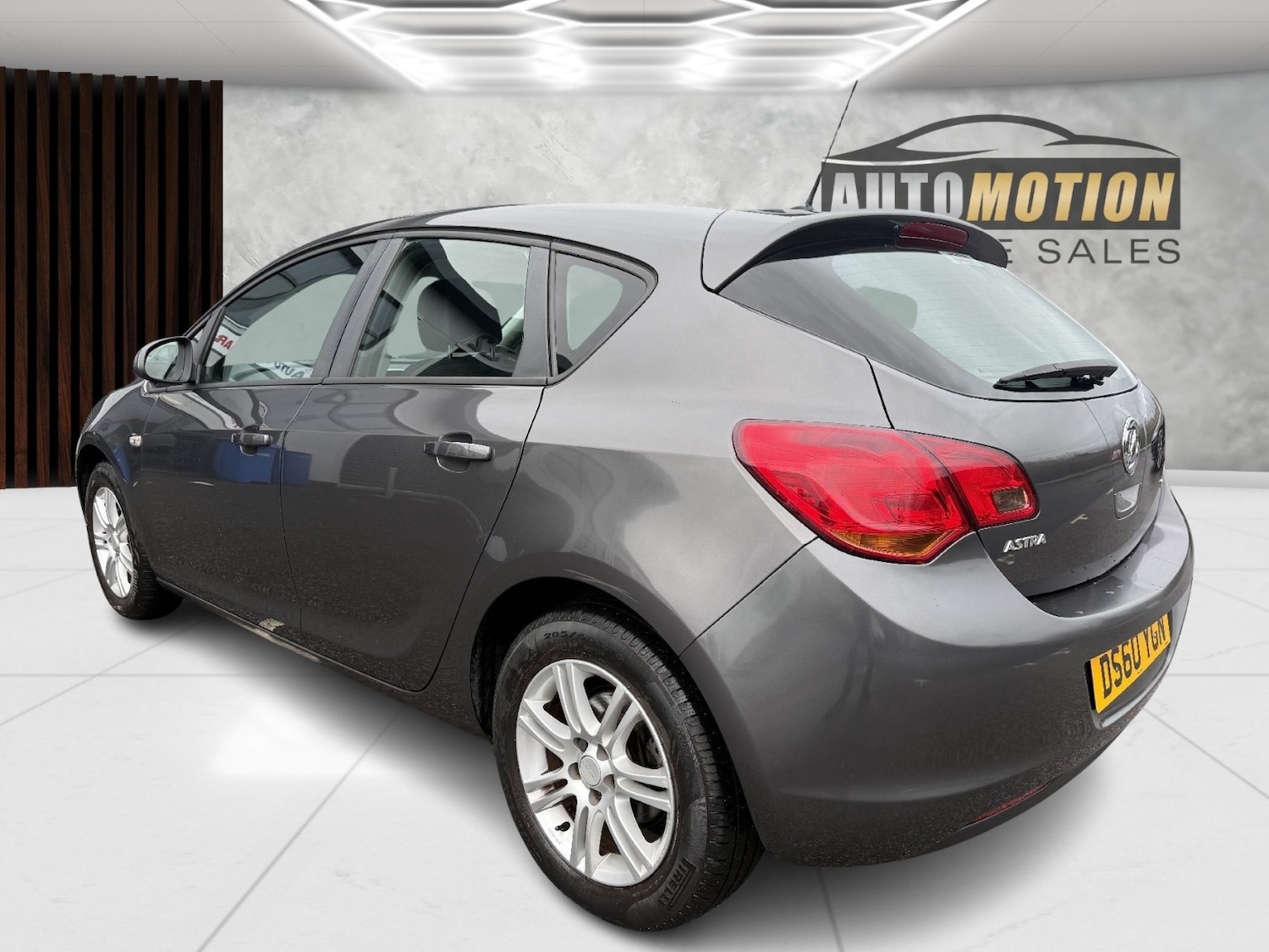 Used Vauxhall Astra 2011 for sale - 77189204: Photo 5