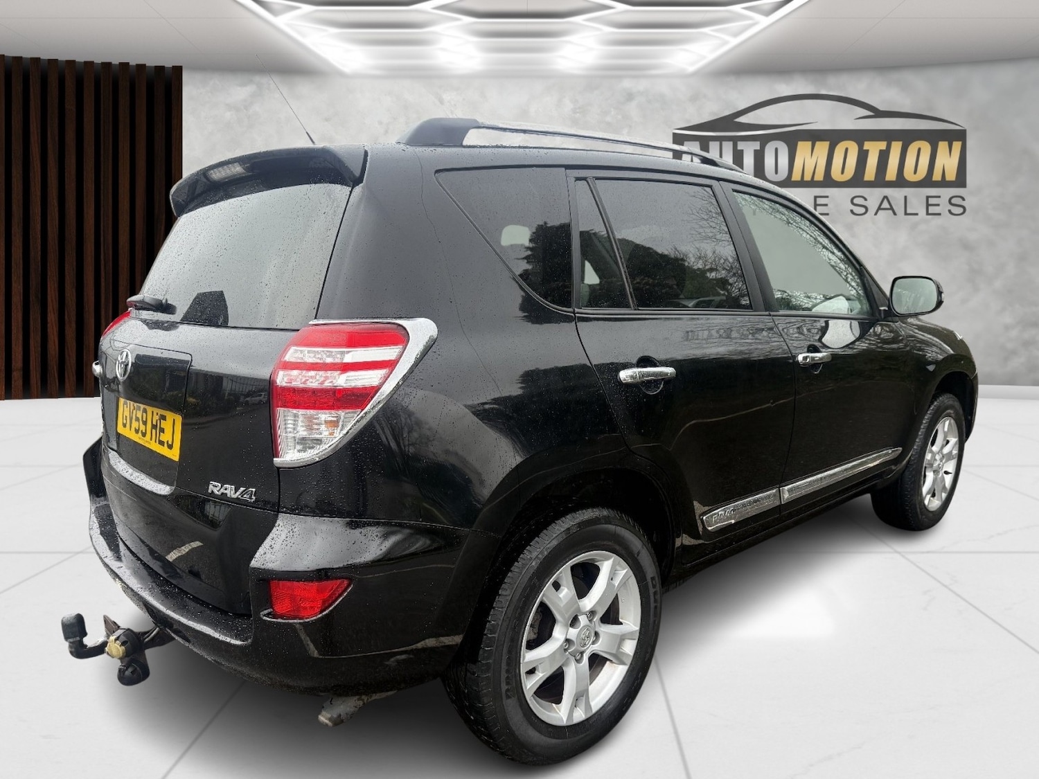 Used Toyota RAV4 2010 for sale - 77535994: Photo 6
