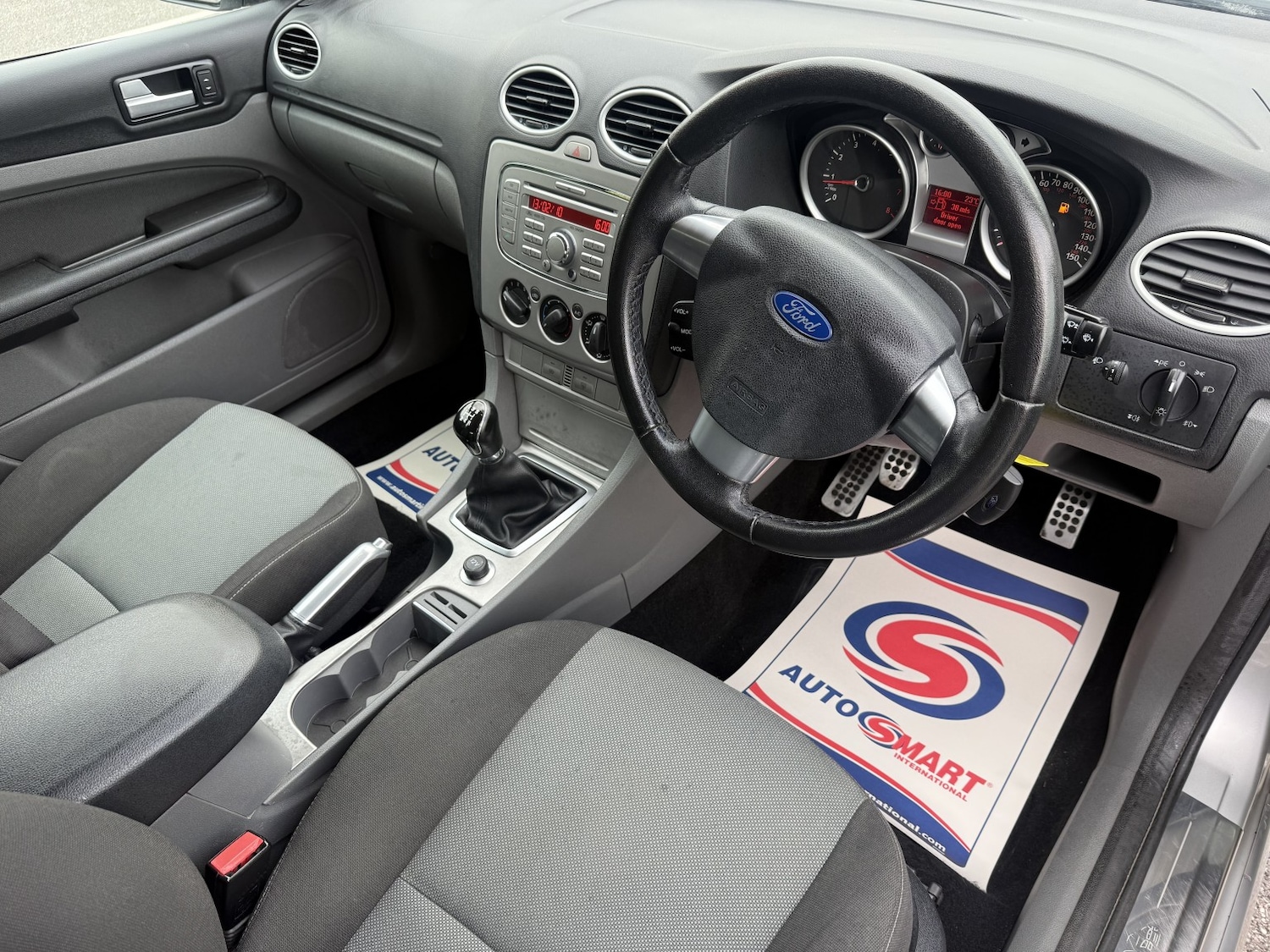 Used Ford Focus 2009 for sale - 76149248: Photo 9