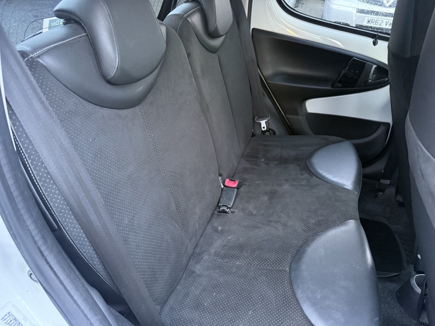 Used Peugeot 107 2013 for sale - 77289216: Photo 13