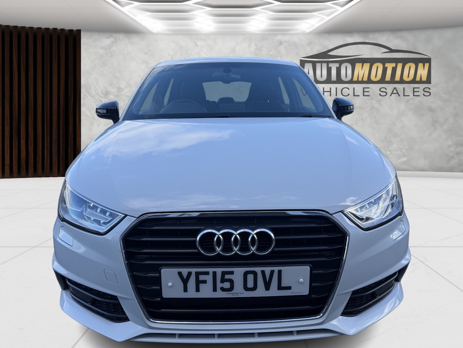 Used Audi A1 2015 for sale - 76268497: Photo 2