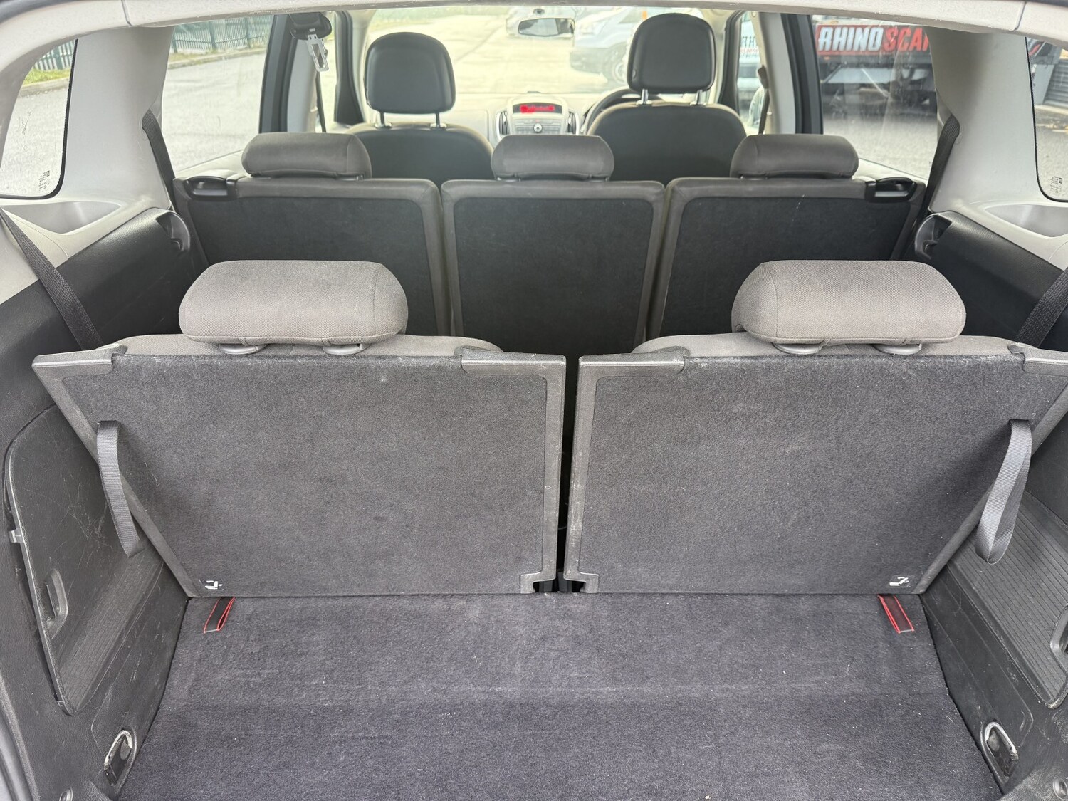 Used Vauxhall Zafira Tourer 2015 for sale - 77370678: Photo 15