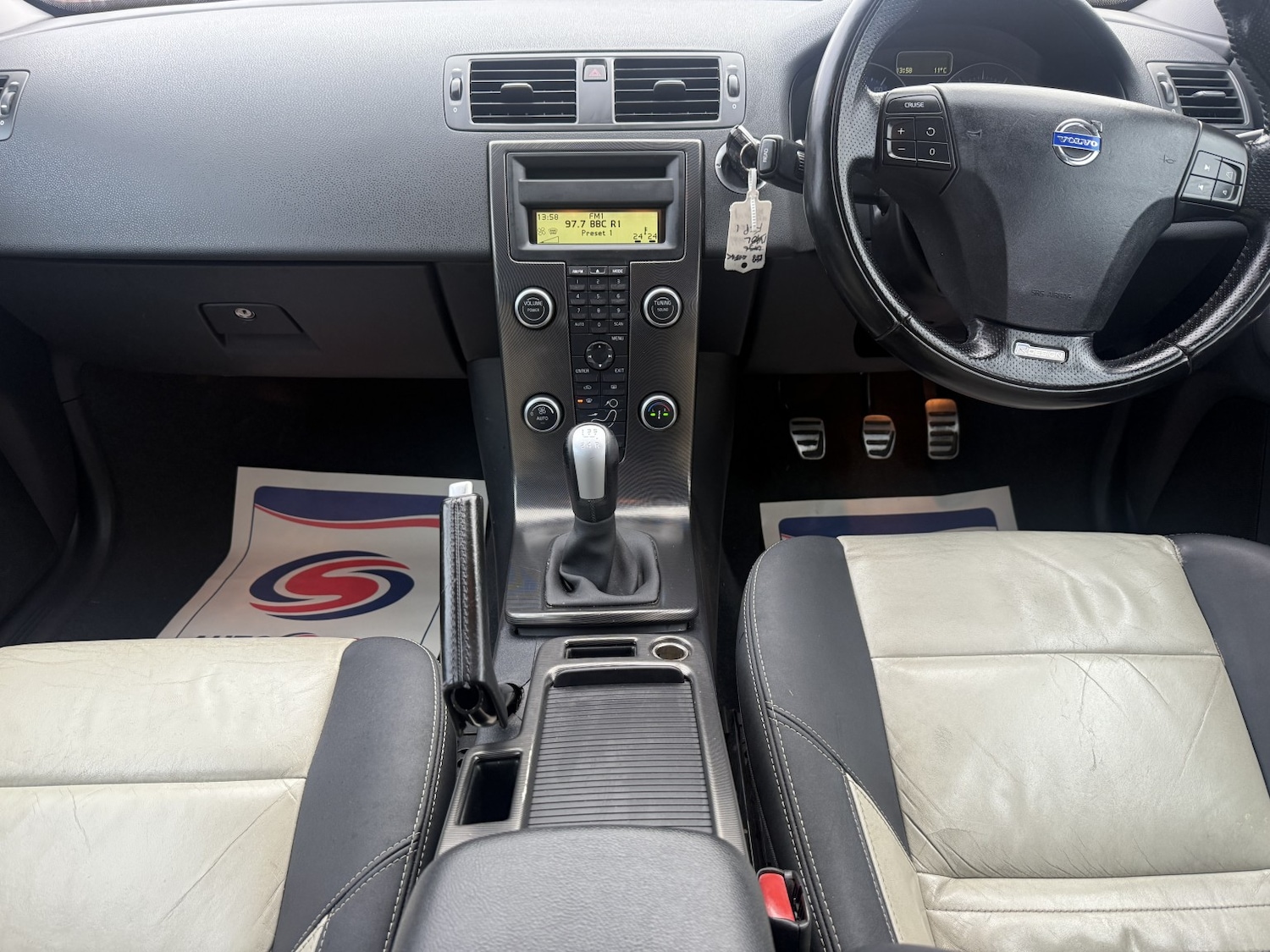 Used Volvo V50 2011 for sale - 76848692: Photo 11