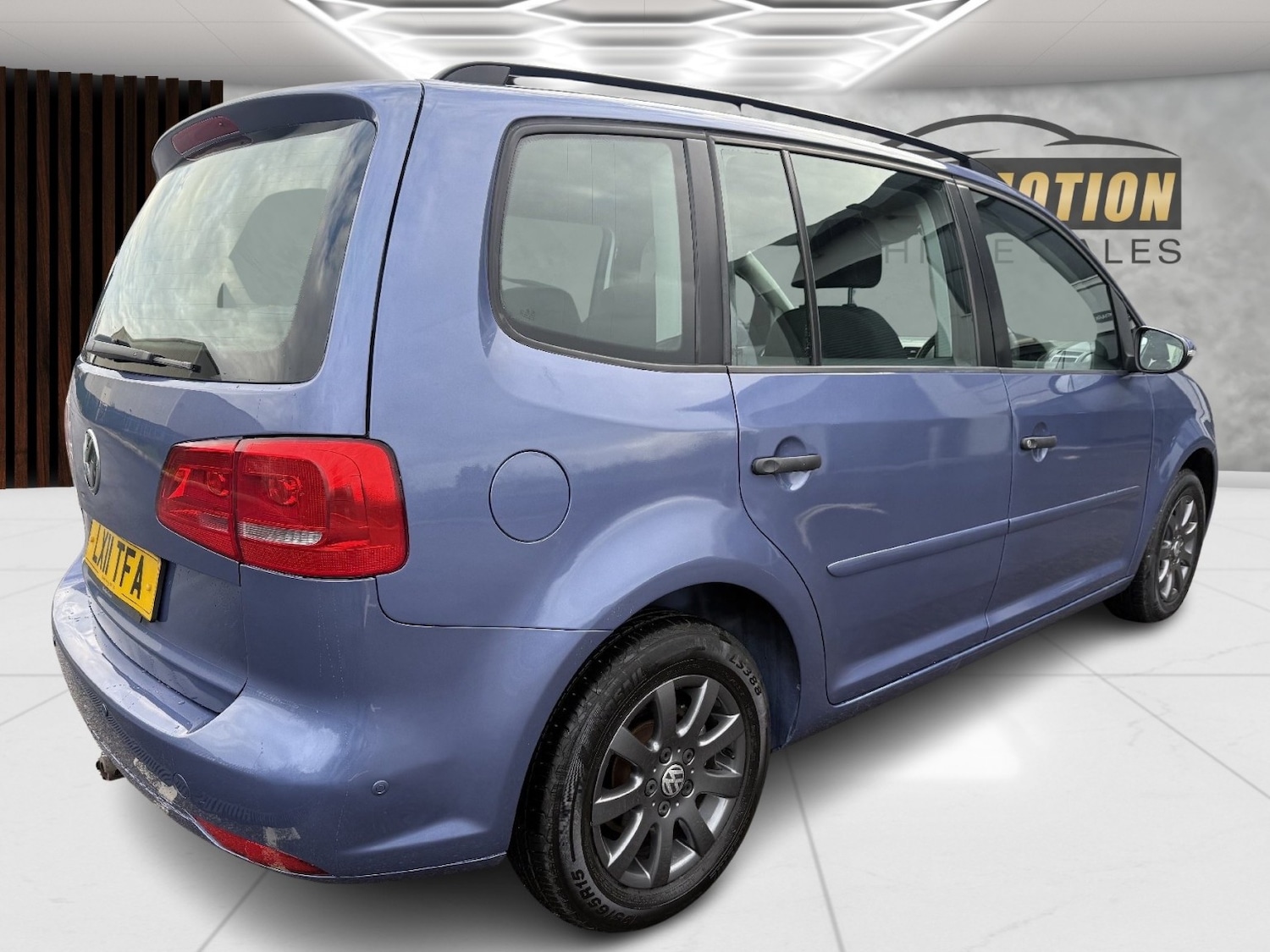 Used Volkswagen Touran 2011 for sale - 76666166: Photo 7