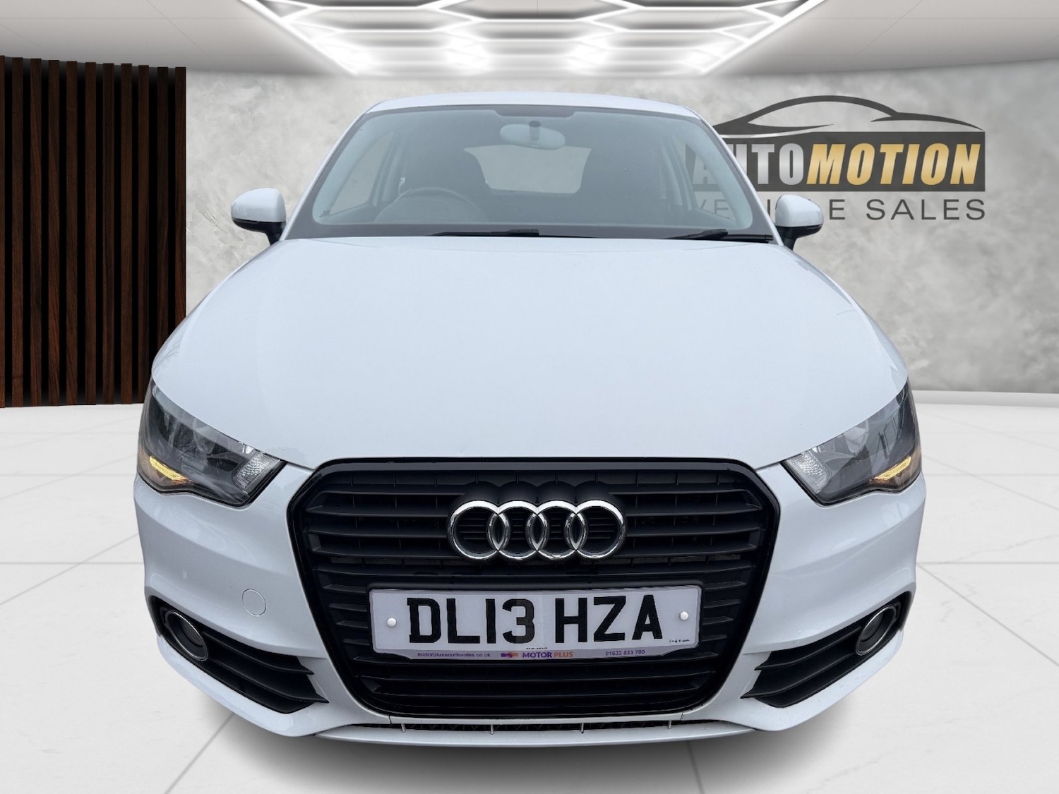 Used Audi A1 2013 for sale - 77590061: Photo 2